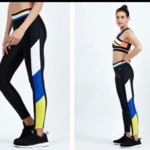 P.E nation blind side leggings - size medium NWT